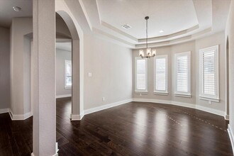 225 Rieti Pkwy in Liberty Hill, TX - Foto de edificio - Building Photo