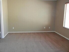 6926 W Phelps Rd in Peoria, AZ - Building Photo