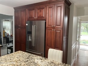 32 Sarah Ln in Howell, NJ - Building Photo - Building Photo