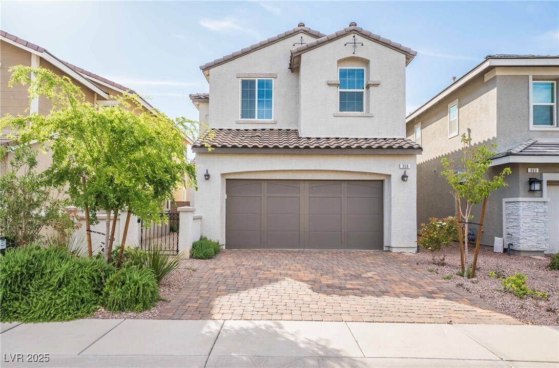 358 Misterioso St in Henderson, NV - Foto de edificio