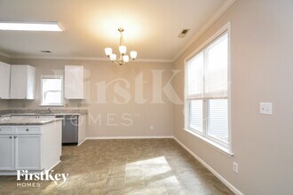 2316 Sapphire Valley Dr in Raleigh, NC - Foto de edificio - Building Photo