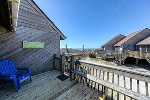 892 New River Inlet Rd in North Topsail Beach, NC - Building Photo