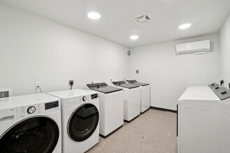 1326 S 500 E in Salt Lake City, UT - Building Photo - Building Photo