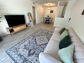 8990 19th St in Rancho Cucamonga, CA - Building Photo - Building Photo