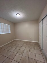 2580 W 60th St in Hialeah, FL - Building Photo - Building Photo
