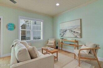 129 11th St N in Jacksonville Beach, FL - Building Photo - Building Photo