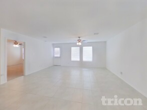 1423 Dovekie Dr in Heath, TX - Building Photo - Building Photo