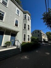 9 Atwood Square in Boston, MA - Building Photo - Building Photo