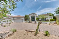 8350 E Via Del Sol Dr in Scottsdale, AZ - Building Photo - Building Photo