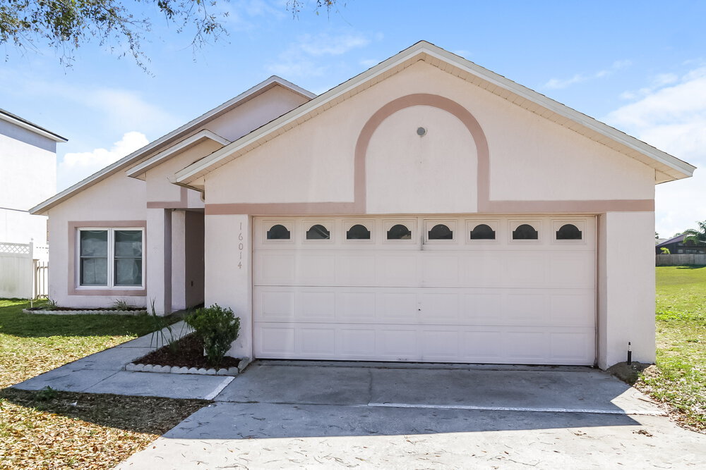 16014 Chichester Ct in Clermont, FL - Building Photo