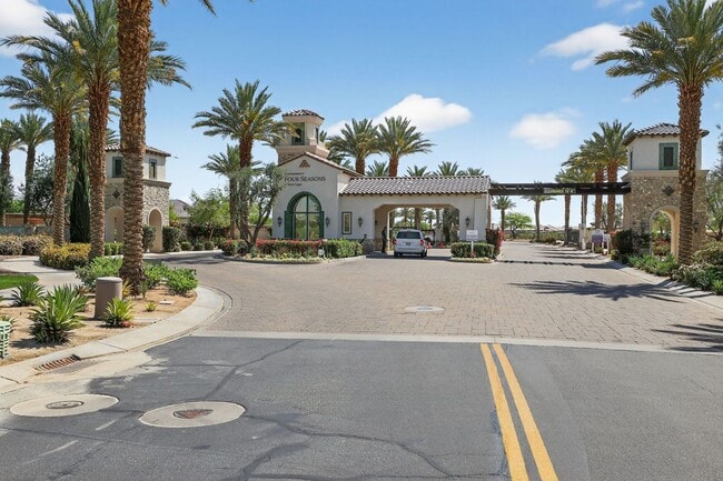 85556 Molvena in Indio, CA - Building Photo - Building Photo