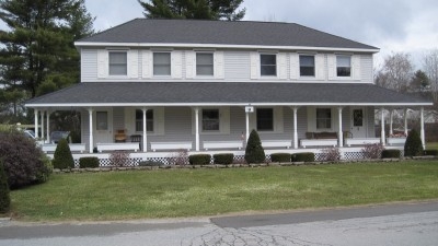 9 Mountain Rd in Hadley, NY - Building Photo