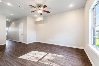 845 Baker St NW in Gravette, AR - Building Photo - Building Photo