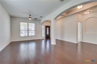 1019 Powell in Kyle, TX - Building Photo - Building Photo