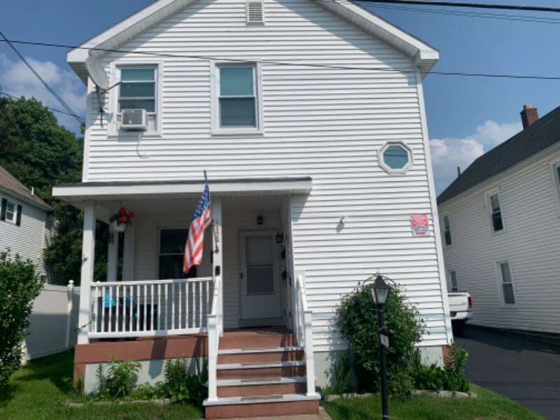 14 Leonard St in Mechanicville, NY - Building Photo