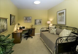 70 Trotter Rd in Weymouth, MA - Building Photo - Building Photo