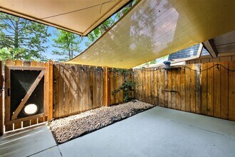 7995 E Mississippi Ave in Denver, CO - Building Photo - Building Photo