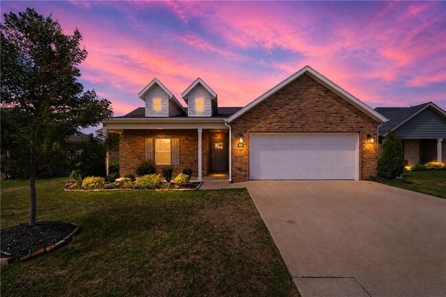 40 E Loveland Loop in Farmington, AR - Building Photo - Building Photo