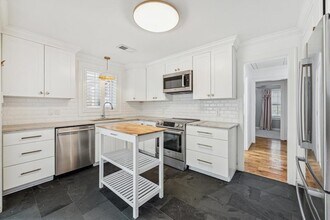 1119 Grovewood Ln in Houston, TX - Foto de edificio - Building Photo