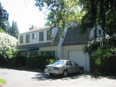 Auburn Village in Sacramento, CA - Building Photo - Building Photo