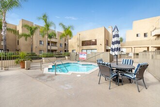 Galleria Villas in Glendale, CA - Foto de edificio - Building Photo