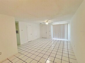 4151 Spitfire Ave in Kissimmee, FL - Building Photo - Building Photo