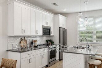 708 N Dupont Ave in Nashville, TN - Building Photo - Building Photo