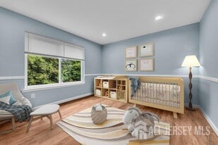 54 Dogwood Ct in Jamesburg, NJ - Building Photo