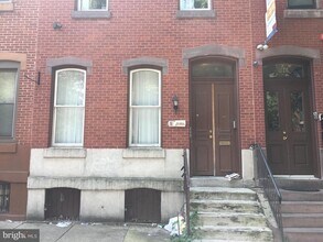 1724 W Diamond St-Unit -1ST FLOOR in Philadelphia, PA - Building Photo - Building Photo