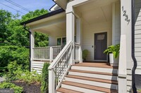 1237 Milton Terrace SE, Unit B in Atlanta, GA - Building Photo - Building Photo