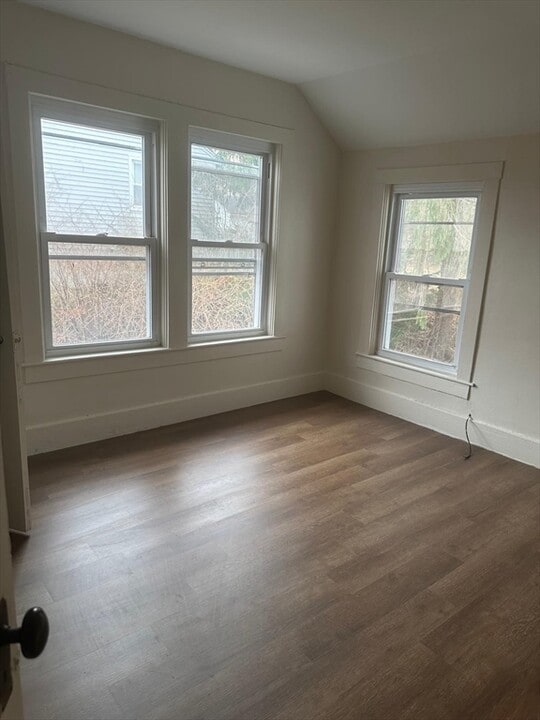 167 Pleasant St in Clinton, MA - Building Photo