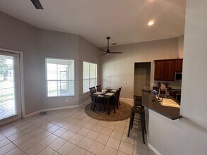 324 Green Ash Ln in Sanford, FL - Building Photo - Building Photo