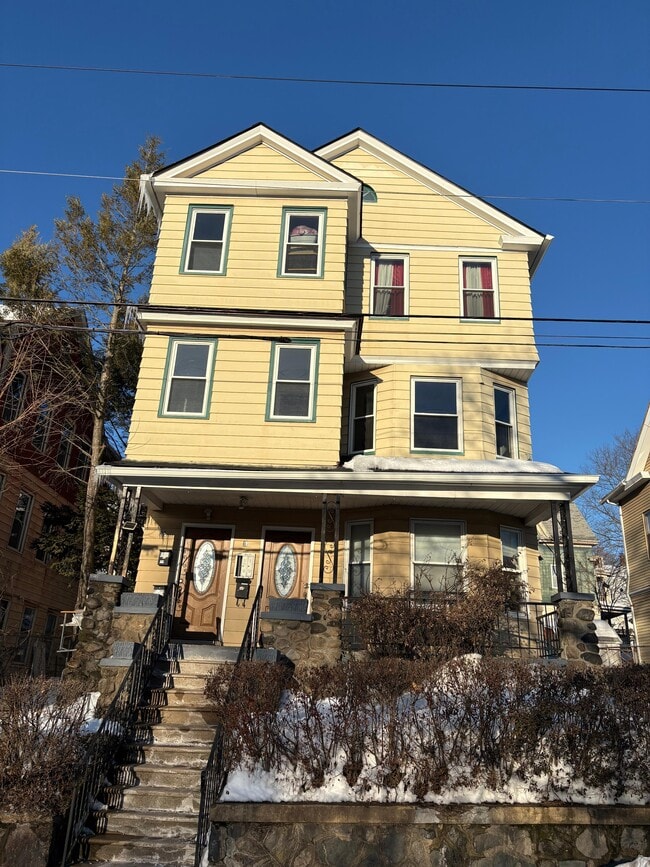 37 Eastwood Ave, Unit 2