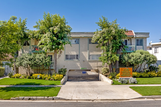 Lido Apartments - 3671 Midvale Ave in Los Angeles, CA - Foto de edificio - Building Photo