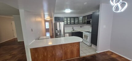 5050 7th Rd S, Unit 301 in Arlington, VA - Building Photo - Building Photo