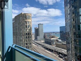 8 The Esplanade in Toronto, ON - Building Photo