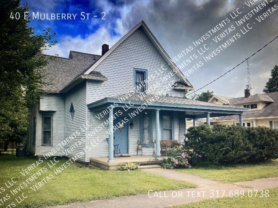 40 E Mulberry St in Morgantown, IN - Foto de edificio