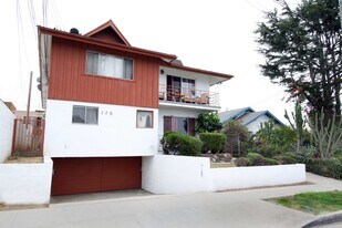 118 E Ivy Ave in Inglewood, CA - Building Photo