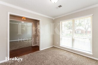 307 Coronation Dr in Houston, TX - Building Photo - Building Photo
