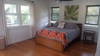 180 Kailua Rd in Kailua, HI - Building Photo - Building Photo