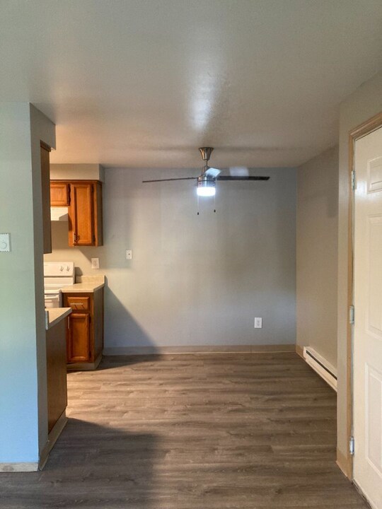8311 83rd St SW-Unit -827 in Lakewood, WA - Building Photo