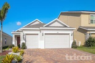 4784 Marcos Cir in Kissimmee, FL - Building Photo