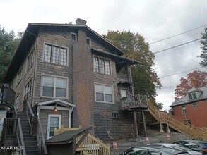 106 Ruskin Dr in Altoona, PA - Building Photo - Building Photo