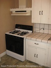 455 18th St SE in Salem, OR - Building Photo - Building Photo