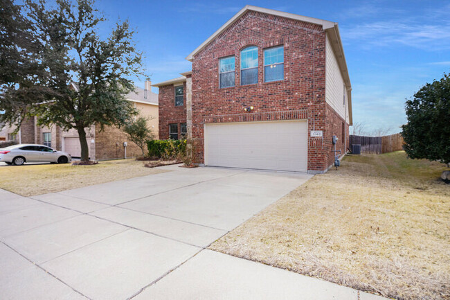 1140 Hickory Bend Ln in Fort Worth, TX - Foto de edificio - Building Photo