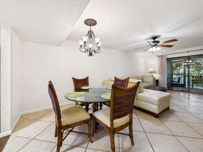 28100 Pine Haven Way in Bonita Springs, FL - Building Photo - Building Photo