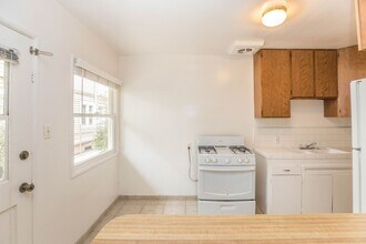 25 19th Ave in Los Angeles, CA - Foto de edificio - Building Photo