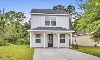 13227 Willow Oak Cir in Gulfport, MS - Building Photo