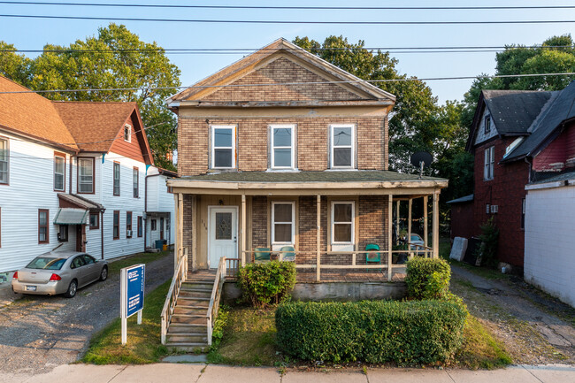 116 Henry St in Binghamton, NY - Building Photo - Building Photo