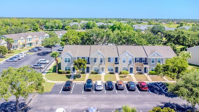 1390 Hampton Park Ln in Melbourne, FL - Building Photo - Building Photo